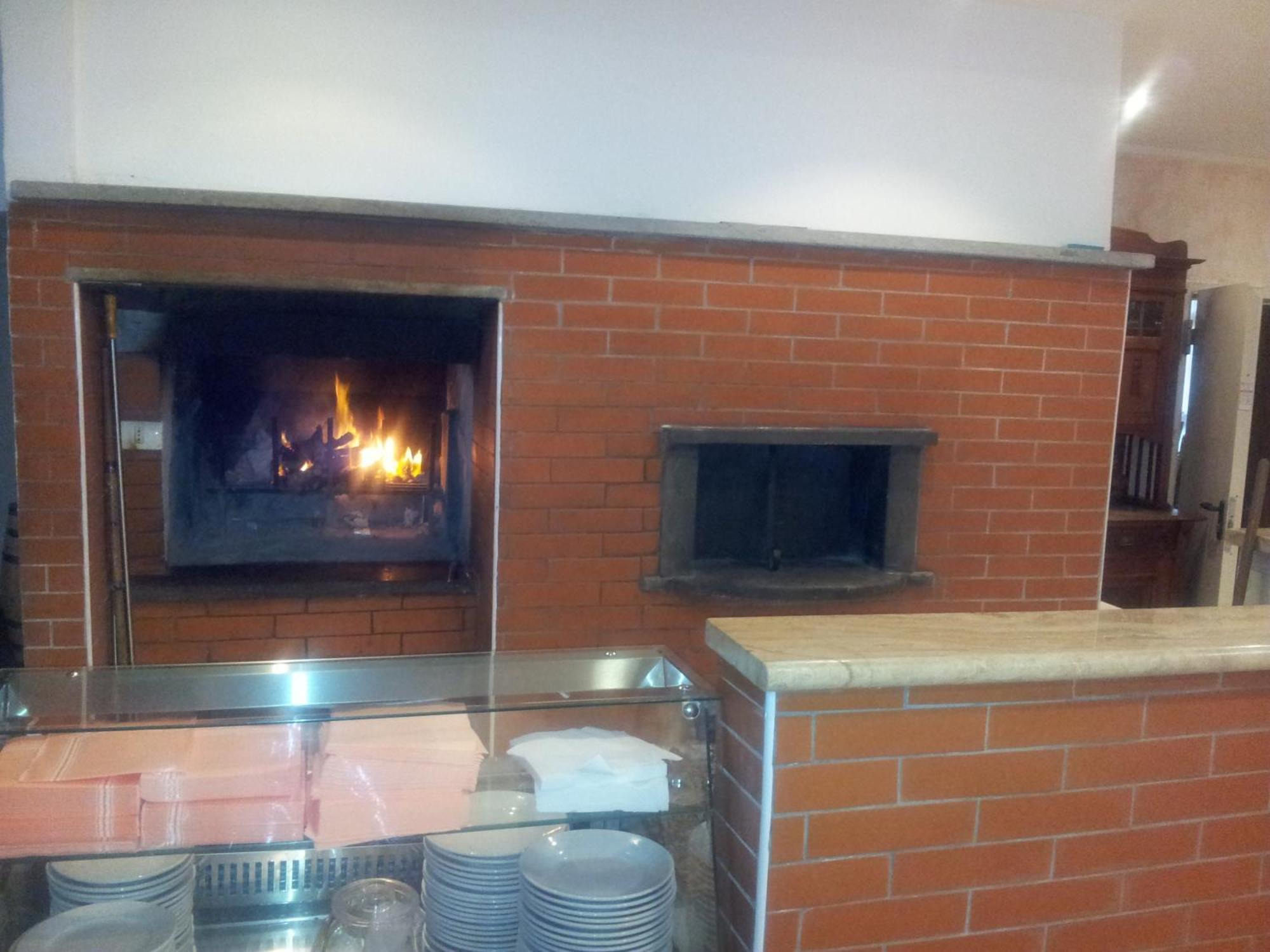 Hotel Trasimeno Bittarelli กัสติลโยเน เดล ลาโก ภายนอก รูปภาพ