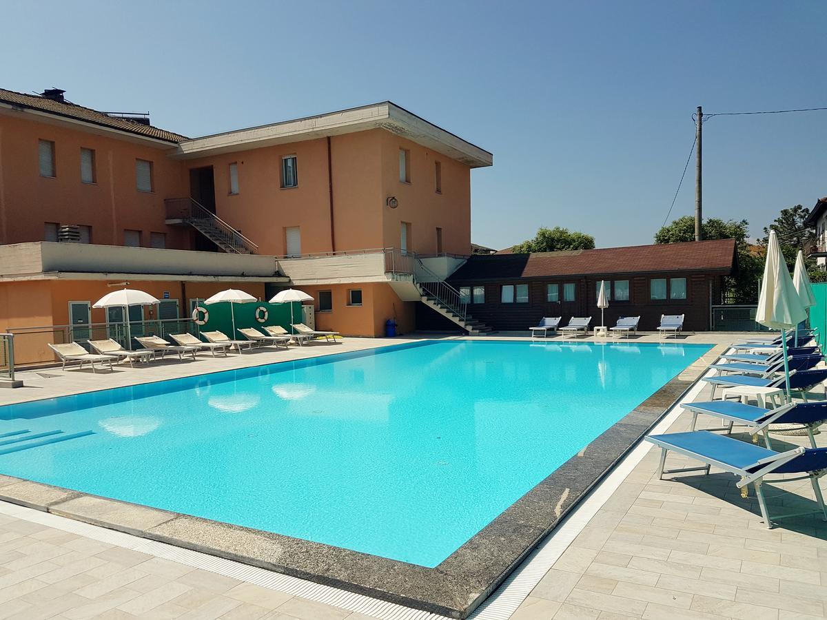 Hotel Trasimeno Bittarelli กัสติลโยเน เดล ลาโก ภายนอก รูปภาพ